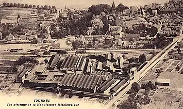 Vue aérienne de la manufacture entre 1919 et 1938.