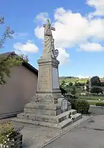 Monument aux morts.