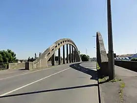 Image illustrative de l’article Pont de la Bleuse-Borne