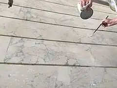 Travaux de restauration des décors faux-marbre. Entreprise chargée de la réalisation des travaux (SARL JLG PEINUTRES ex SARL GERDIL) - Crédit Photo SARL GERDIL