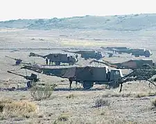 Avec son tracteur d'artillerie le URO MAT-149.