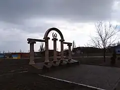 Mémorial aux fondateurs de la ville.