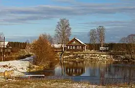 Un étang à Ouspenié.