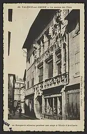 Valence, la Maison des Têtes.
