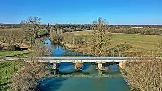 Le pont sur l'Ognon.