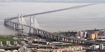 Pont Vasco da Gama