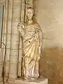 Statue d'un saint non identifié.