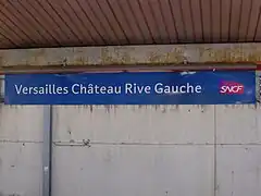 Panneau sur un quai(après le changement de nom).