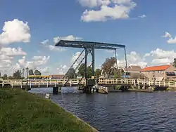 Vijfhuizen, le pont basculant : le Vijfhuizerbrug.