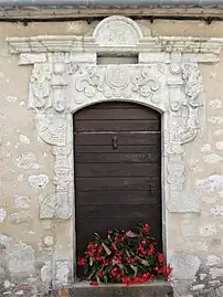 Ancienne porte d'un refuge pour lépreux, rue Sainte-Colombe