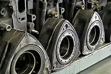 Les pistons du Moteur Wankel ne sont pas cylindriques.