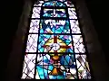 Vitrail de l'église supérieure représentant l'Eucharistie
