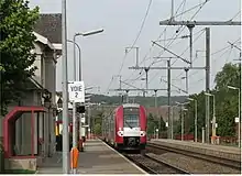 Voies, quais et train.